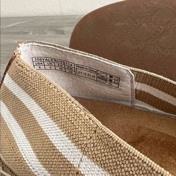 Vionic Shoes 321 Vionic Valeri Slip On Shoes - Picture 6 of 6